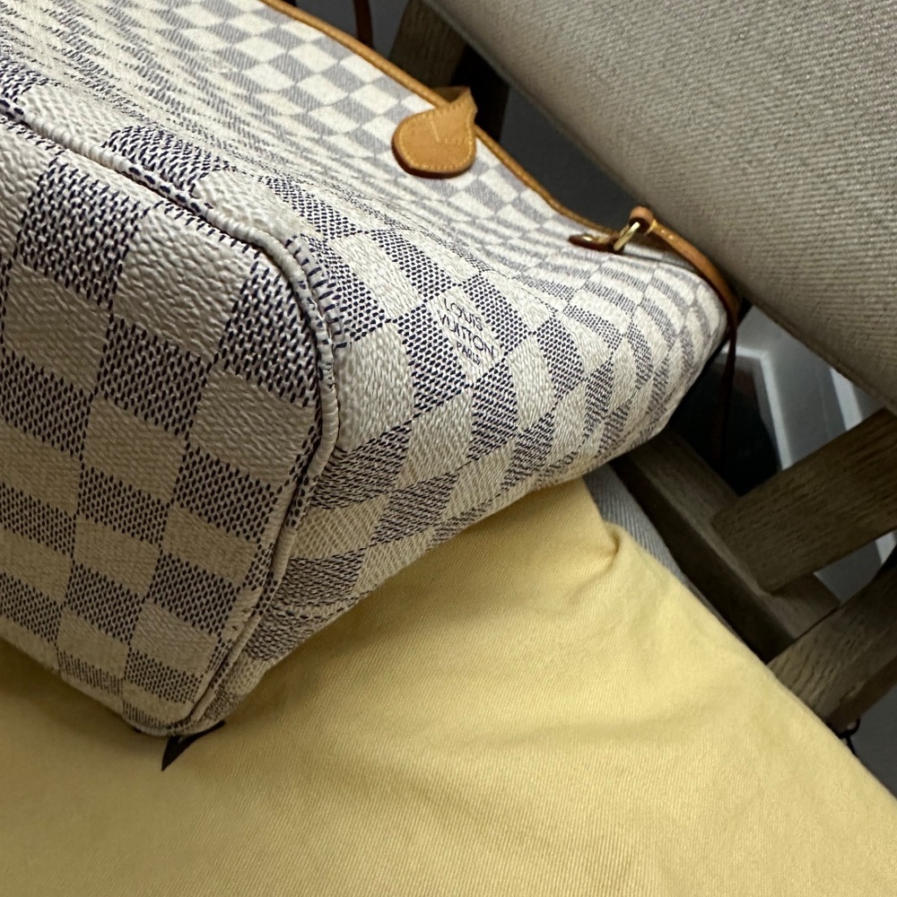 LV Neverfull MM Damier Azure Rose Beige - Picture 5 of 16